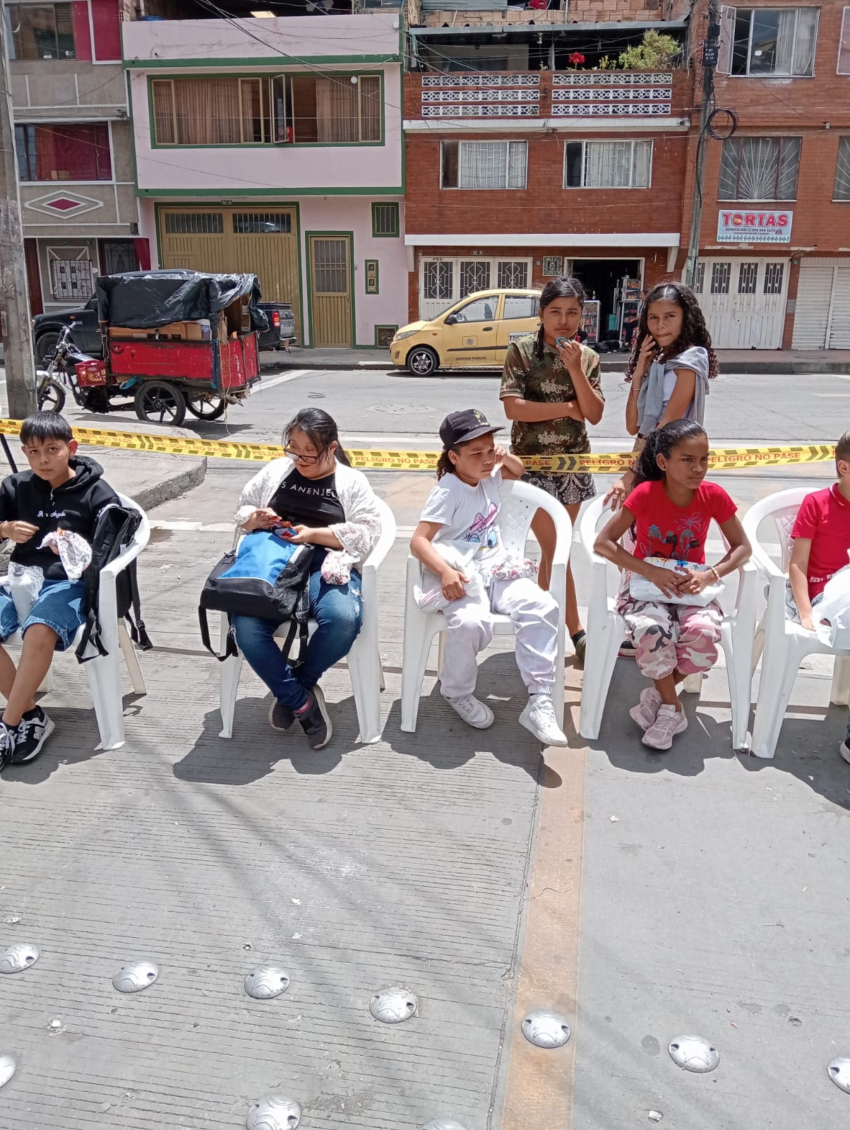 Entrega kits escolares 2025 foto 2
